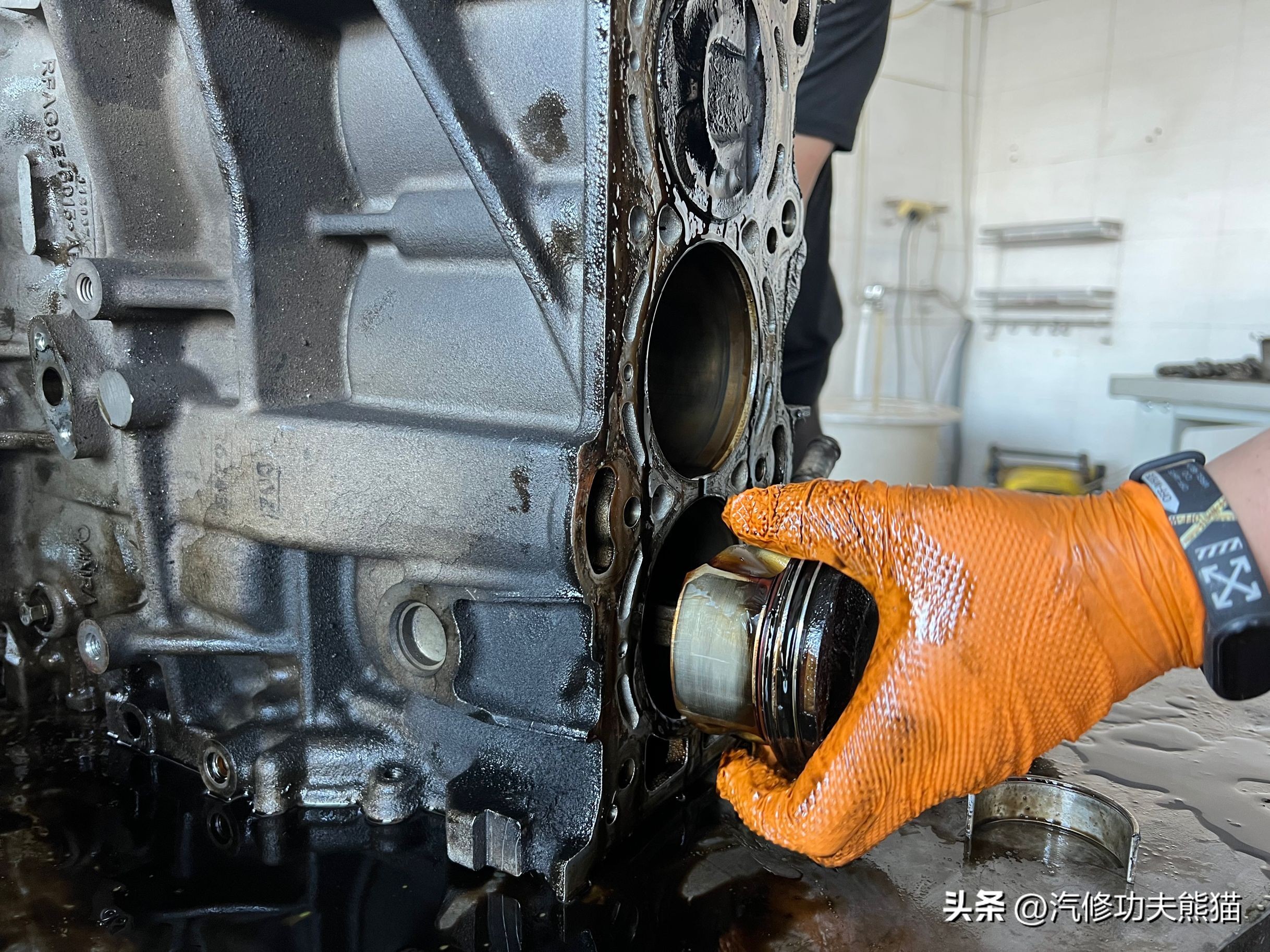 沃尔沃xc60十年老车,最新款沃尔沃xc60烧机油是通病吗