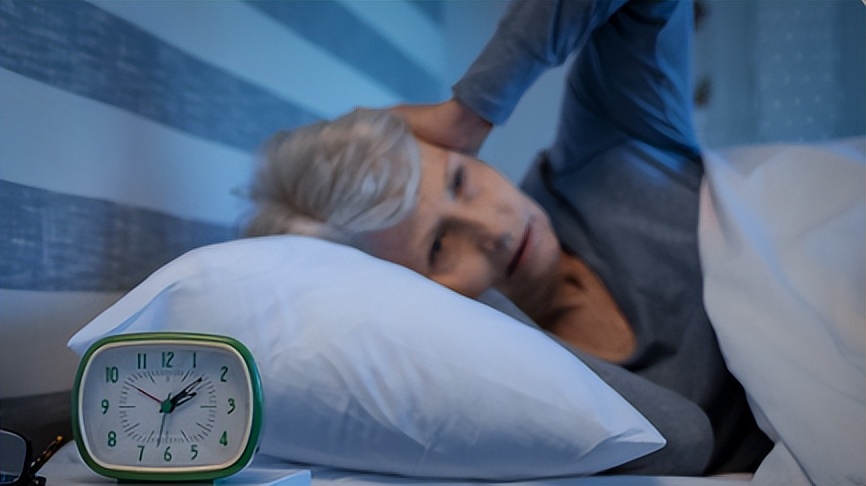 4种助睡眠食物让你一觉到天亮,五种食物安神助眠让你一觉到天亮