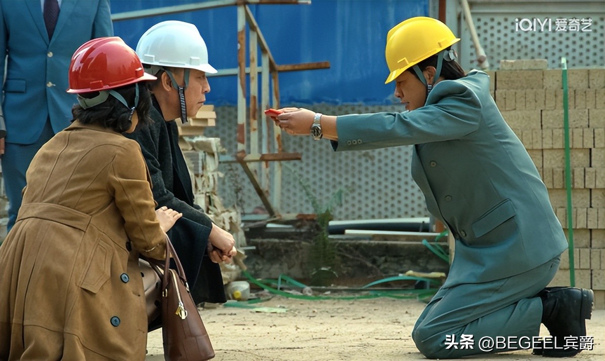 高启强为什么是左手戴手表,高启强戴的什么表