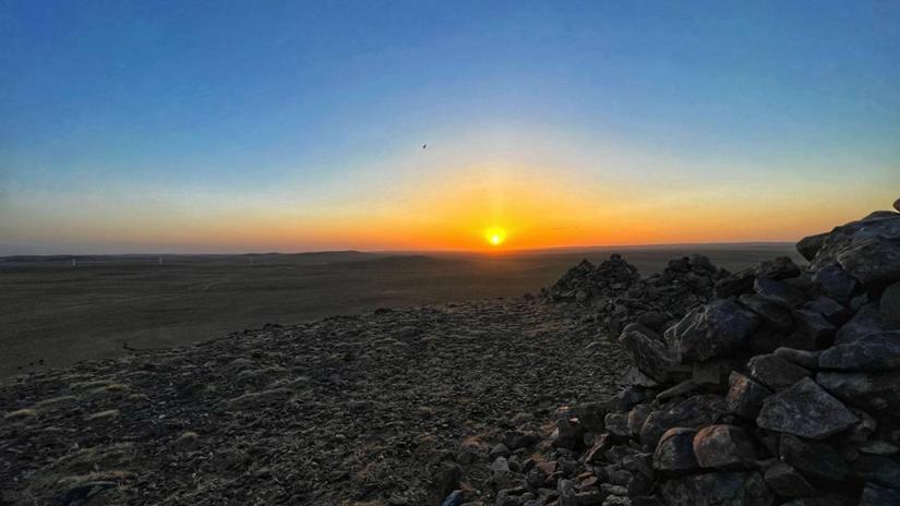 100000块的乐高黄鹤楼,8块钱的黄鹤楼乐高