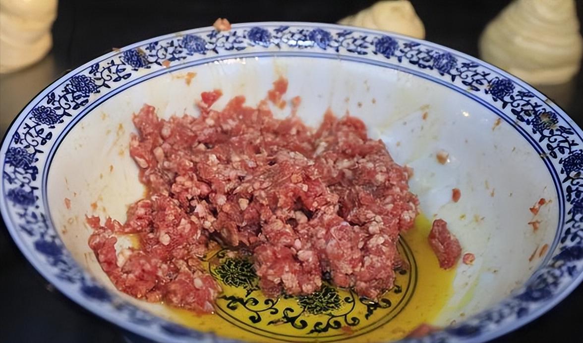 电磁炉蒸包子是冷水上锅还是开水,蒸包子用冷水下锅还是用开水下锅