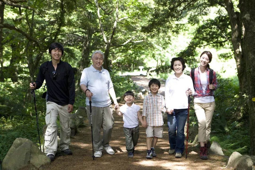 我堂堂一个教授，被治得死去活来！只好61岁自学中医，自救救人你也可以这样做