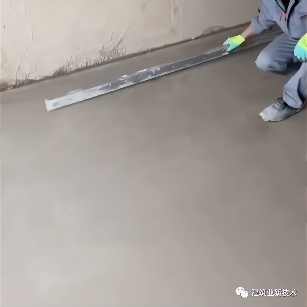 环氧自流平施工工序,环氧自流平的工序和用量与厚度