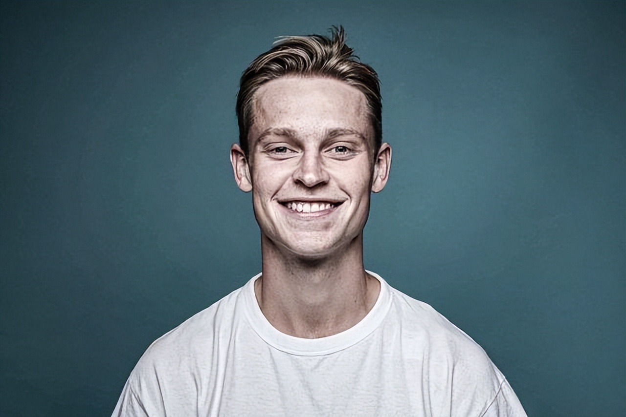 巴萨对德容态度,巴萨欠梅西钱吗