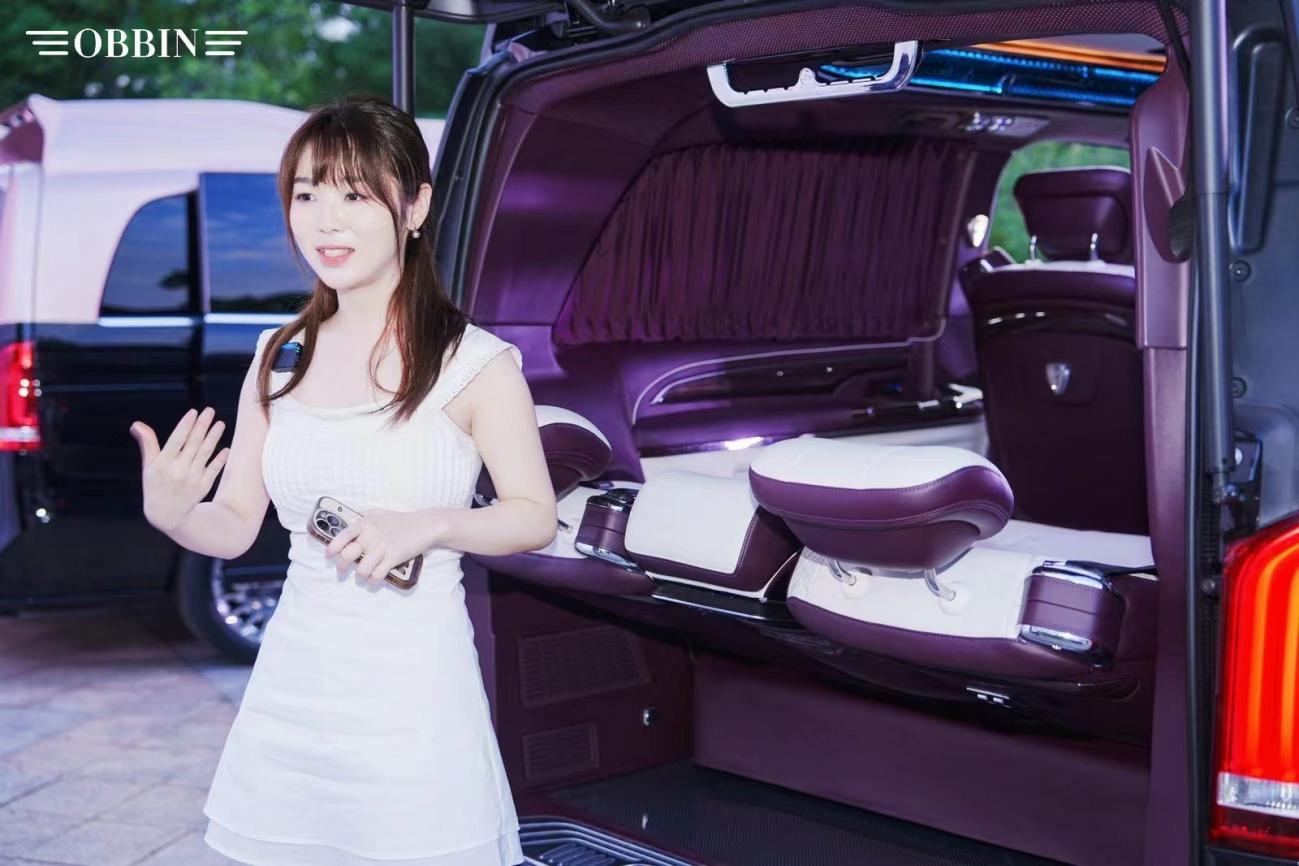 目前市场上最好的商务车,最新高端的商务车