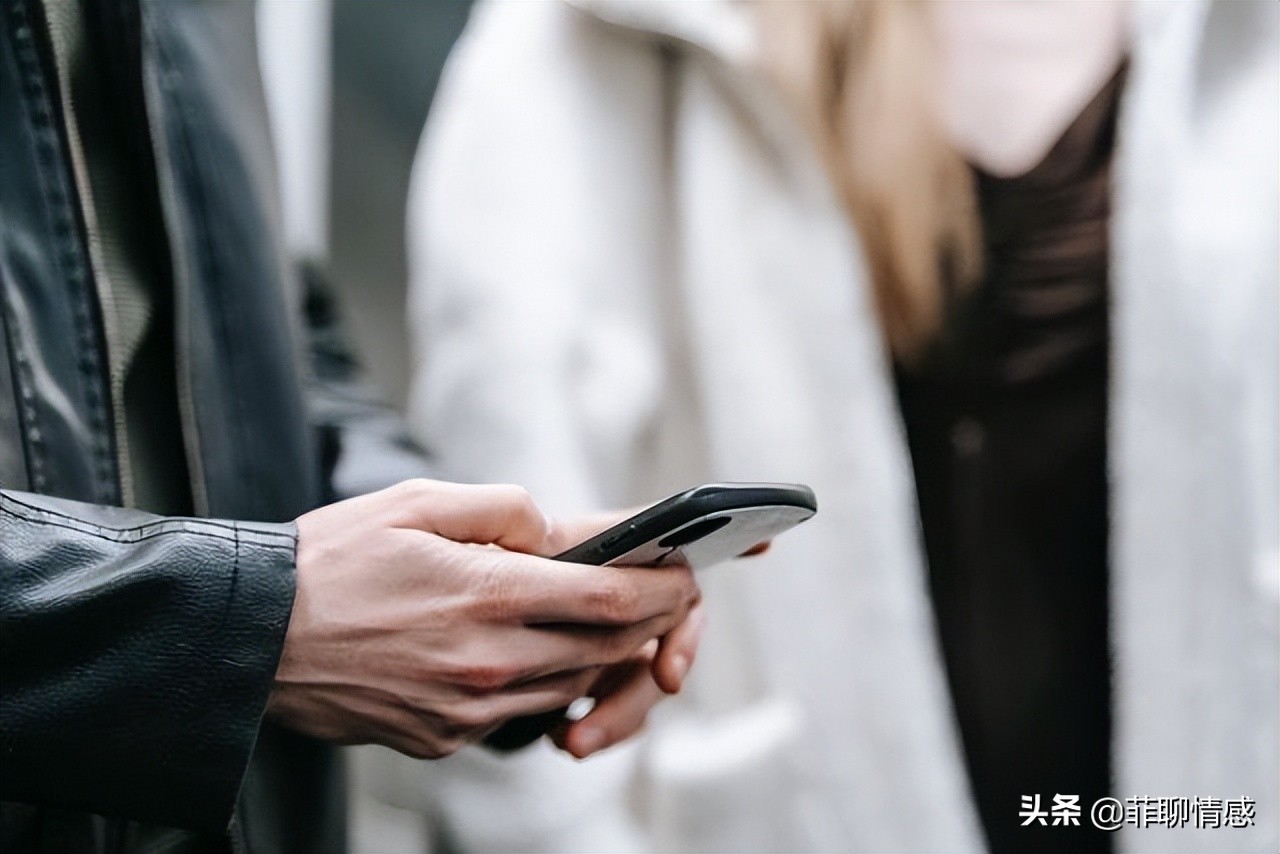 喜欢的人还没从上一段感情走出来,喜欢的人还没有做好恋爱的准备