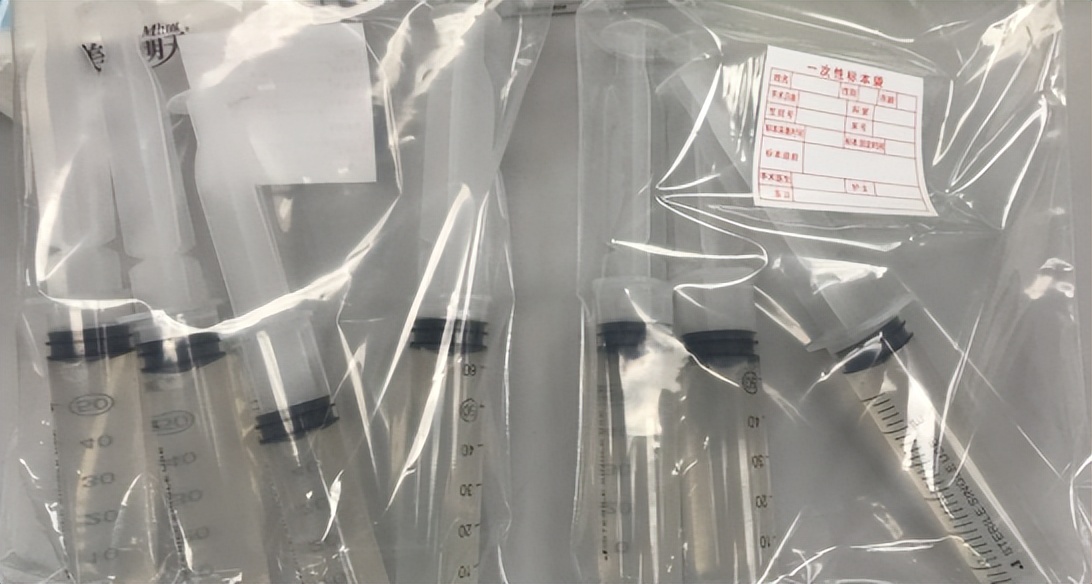 小男孩患虫癌,7岁男孩患虫癌