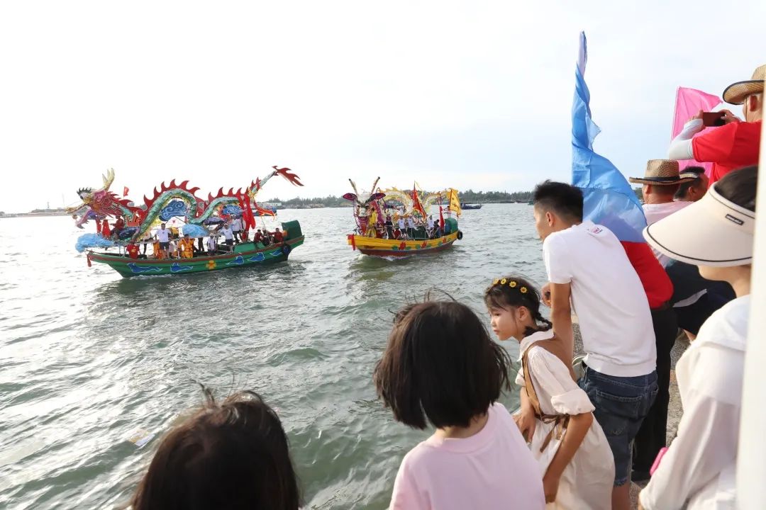 海南端午习俗|儋州“泊潮海龙舟”现场超燃