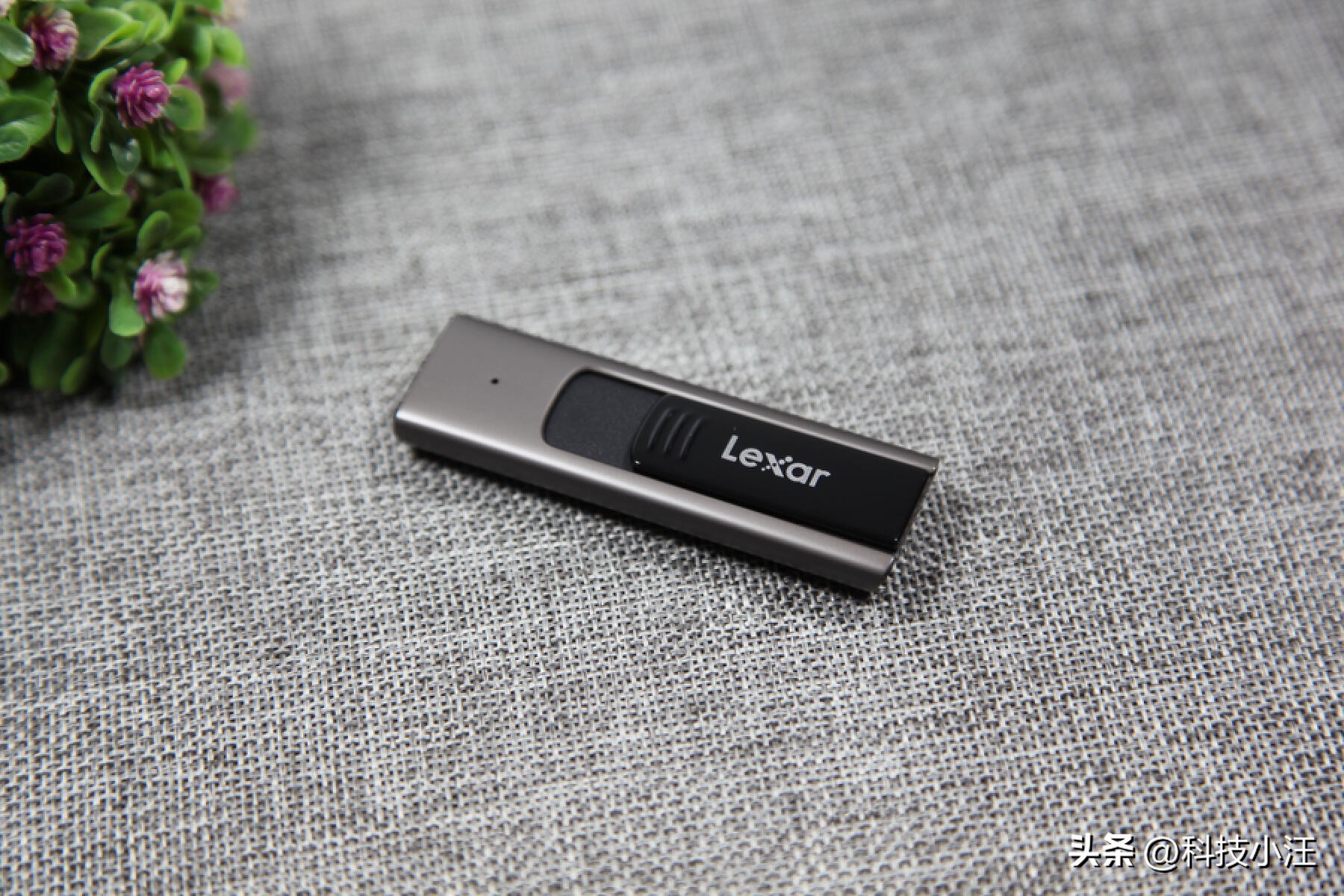 雷克沙256gbm900,雷克沙m900u盘能不能买