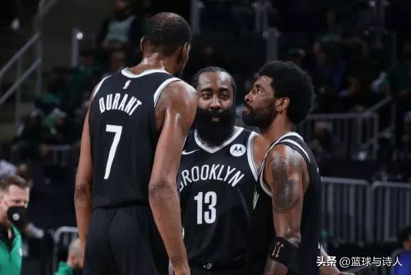 比尔抵达菲尼克斯,球员谈杜兰特正式亮相太阳队