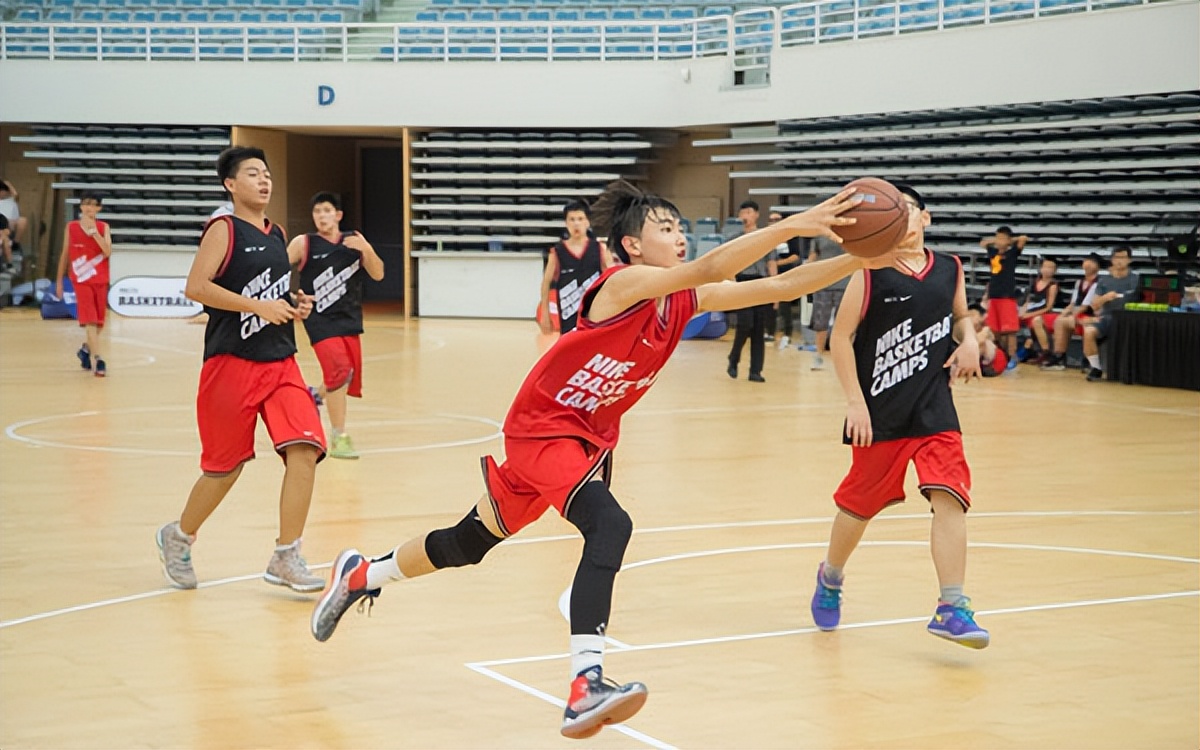 姚明女儿照片最新,姚明女儿现在状况