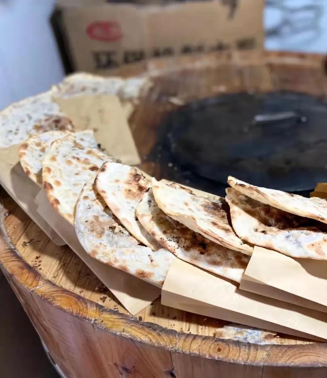 吃货们千万不要错过的昆明美食街,昆明翠湖公园附近美食街