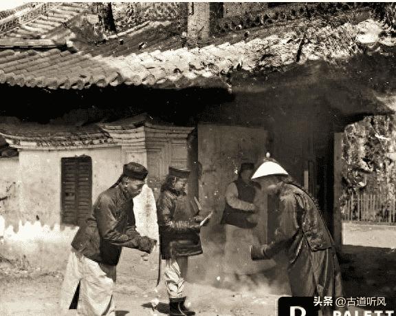 日军日记：*安妇慰**不服从管教，我很愤怒，用*刀刺**插入她的*体下**