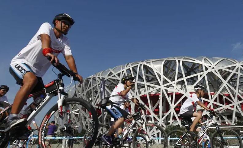 34亿建的鸟巢回本了吗,35亿修建的鸟巢是赔还是赚