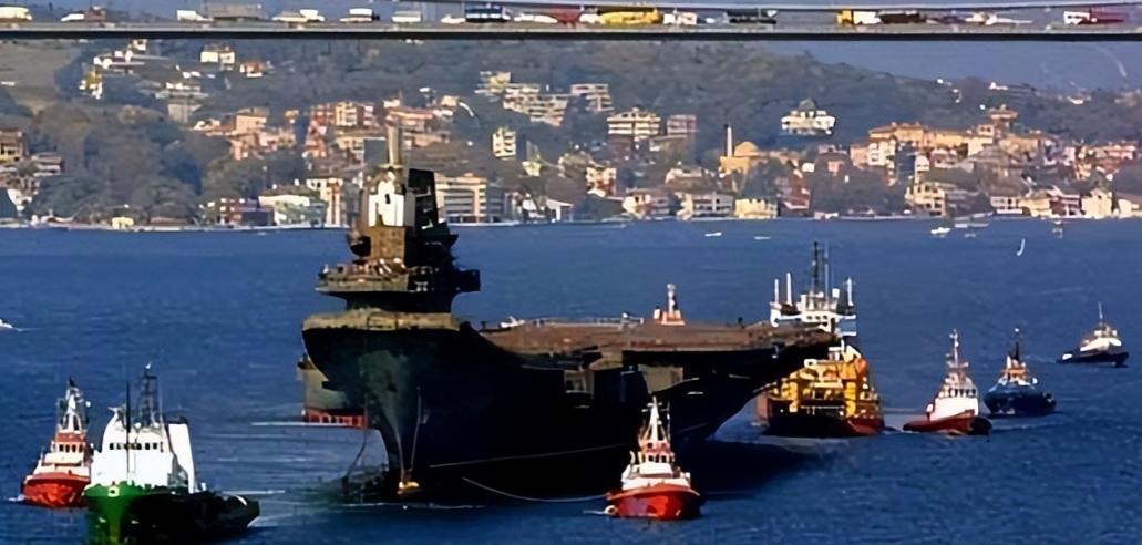 瓦良格号巡洋舰现状,瓦良格号舰买回来的过程