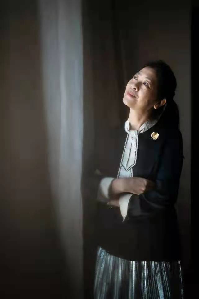 迟子建落在岁月里的温暖,迟子建小说的爱的主题