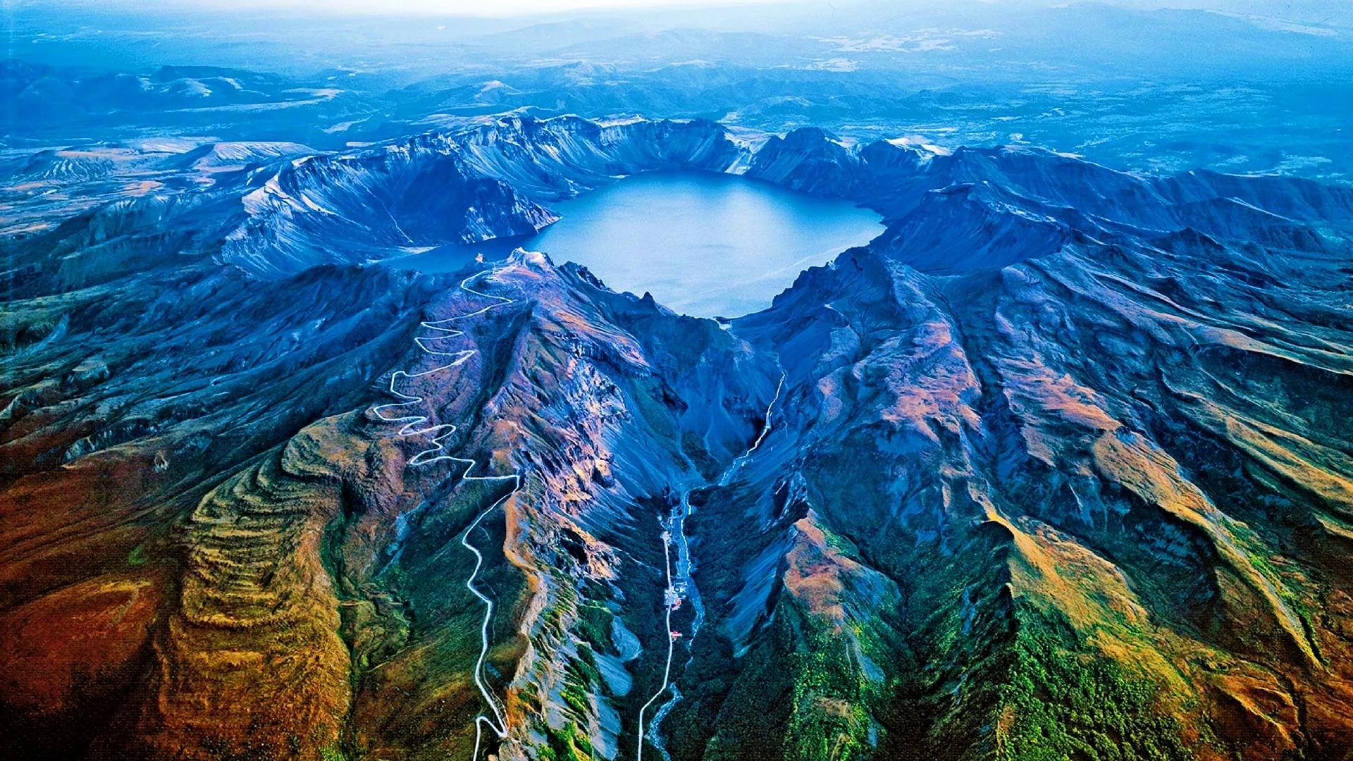 爱新觉罗后代在满族地位,为什么爱新觉罗是满清皇族