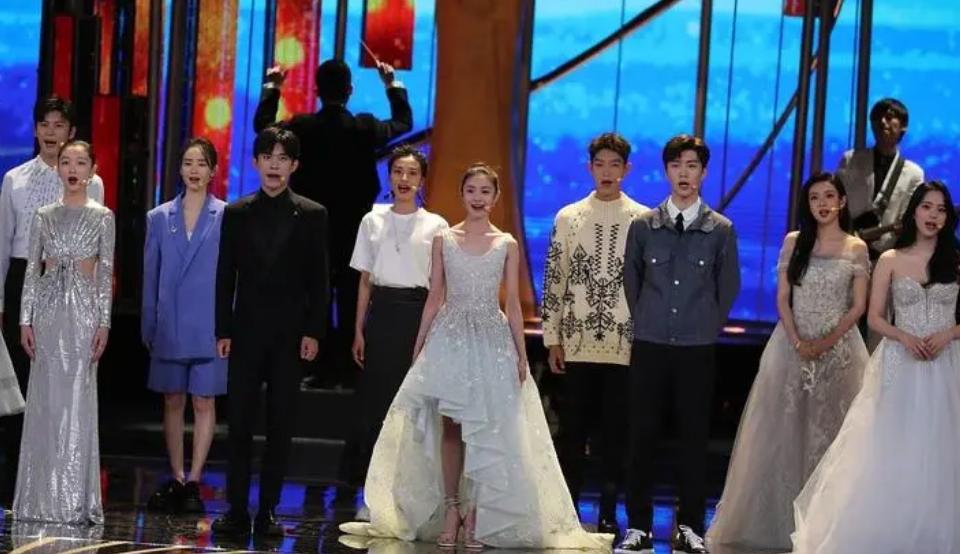 刘浩存还会和成龙拍电影吗,成龙新片为什么要用刘浩存