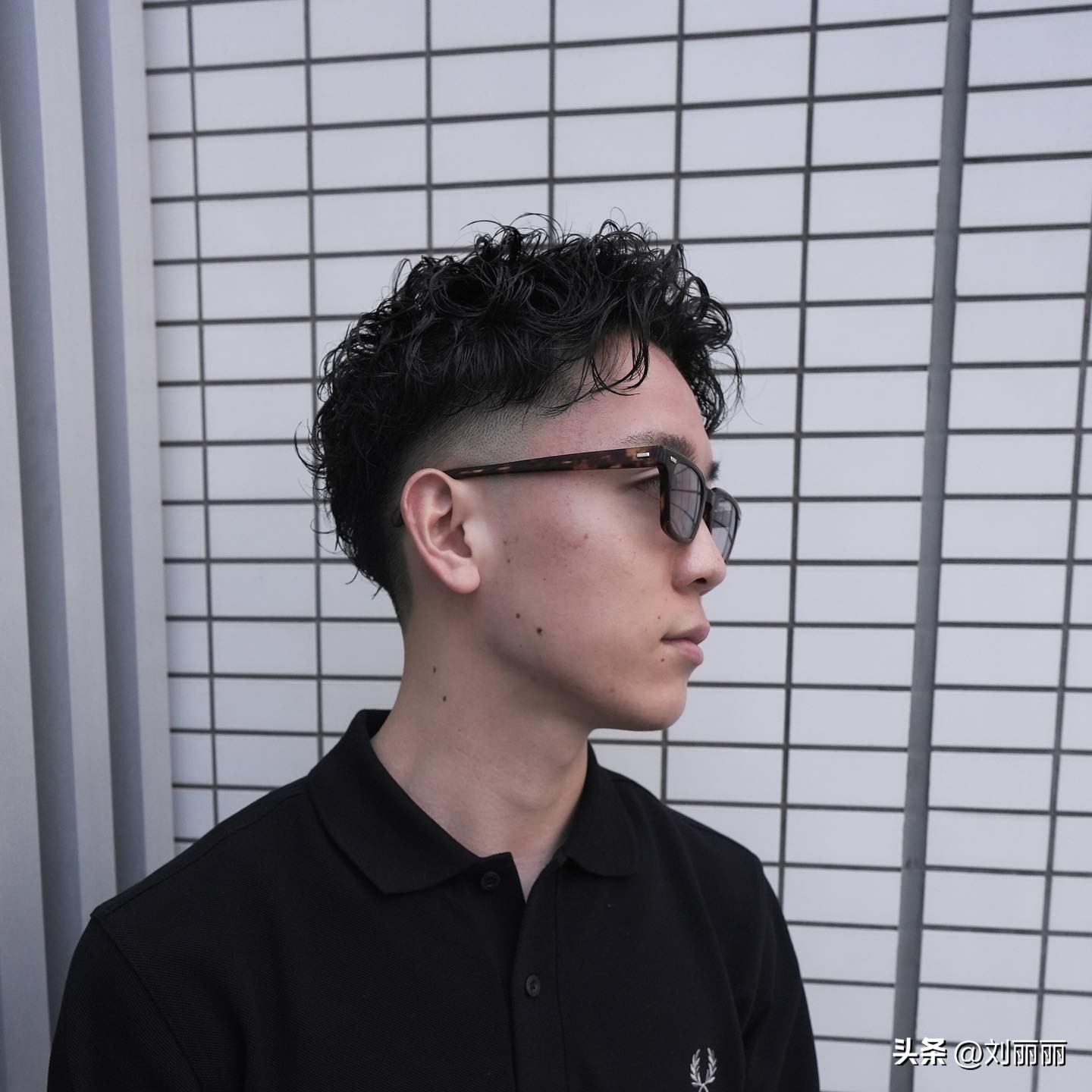 适合微胖男生的纹理烫,男生黑人烫中长造型效果