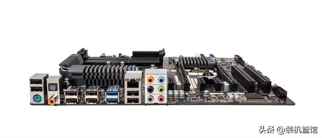 电脑的寿命一般几年,电脑的使用寿命一般是多久