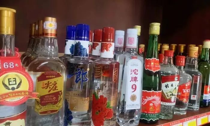 原浆燕京白啤是勾兑酒吗,原浆酒好还是勾兑酒好