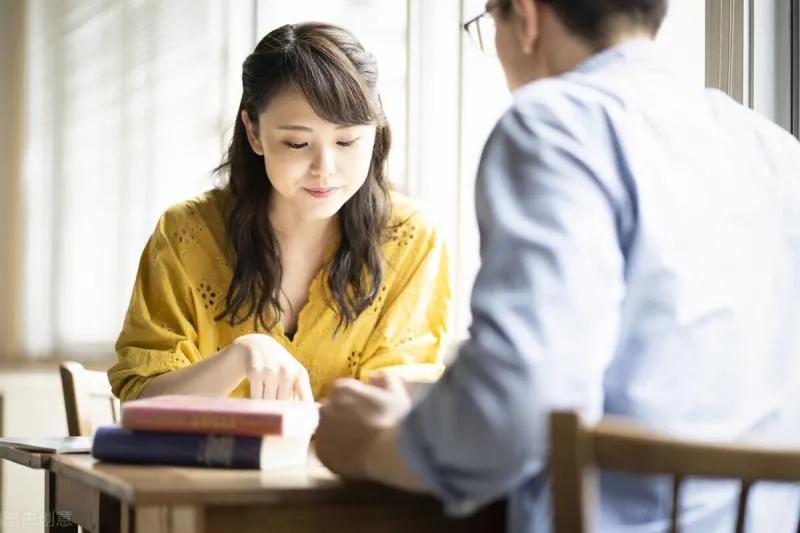 十年前相遇相识相知是一种缘分,致我们十年的缘分到头