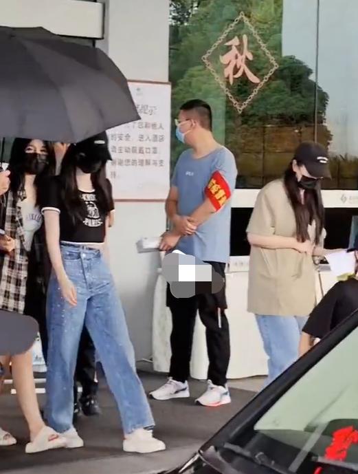 袁冰妍回应偷税事件,袁冰妍澄清税务风波