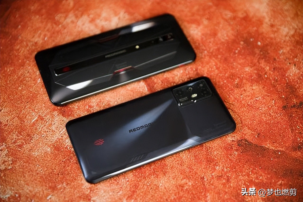 1000预算游戏手机,500到1000性价比高的手机