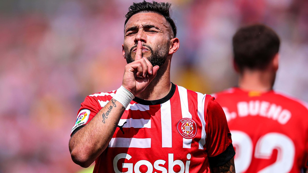 战皇马,苏亚雷斯面对皇马上演大四喜