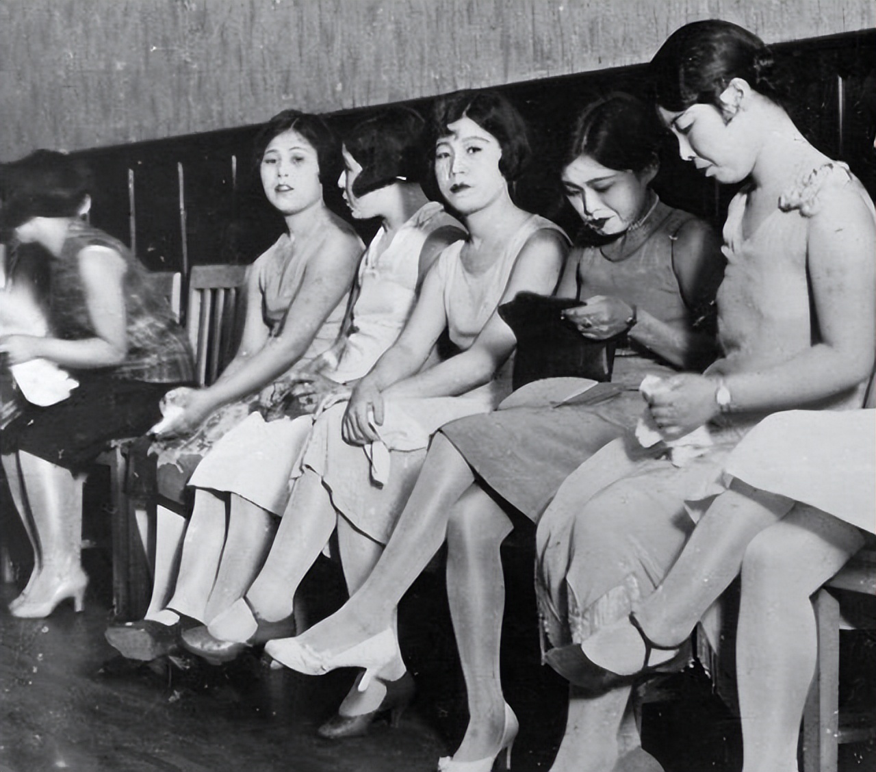 李某峰被罚了多少钱,李某峰诈骗案