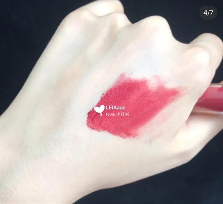 每个女生都不可能只拥有一支口红,女生一生只能买十只口红