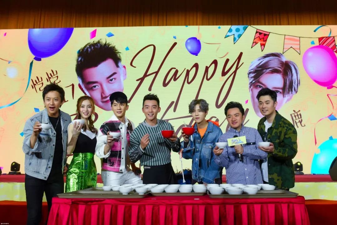 鹿晗背景有多强大,鹿晗背景有多强