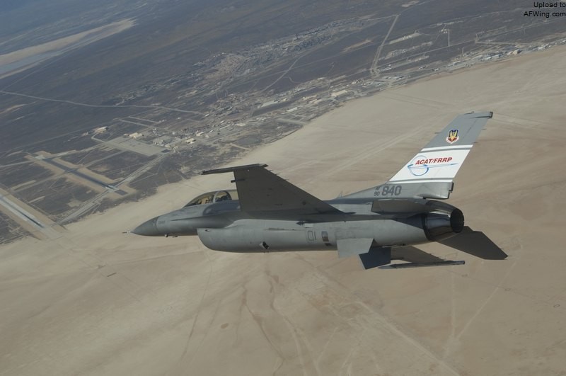 洛克希德f-16战斗机,蝰蛇的秘密f16