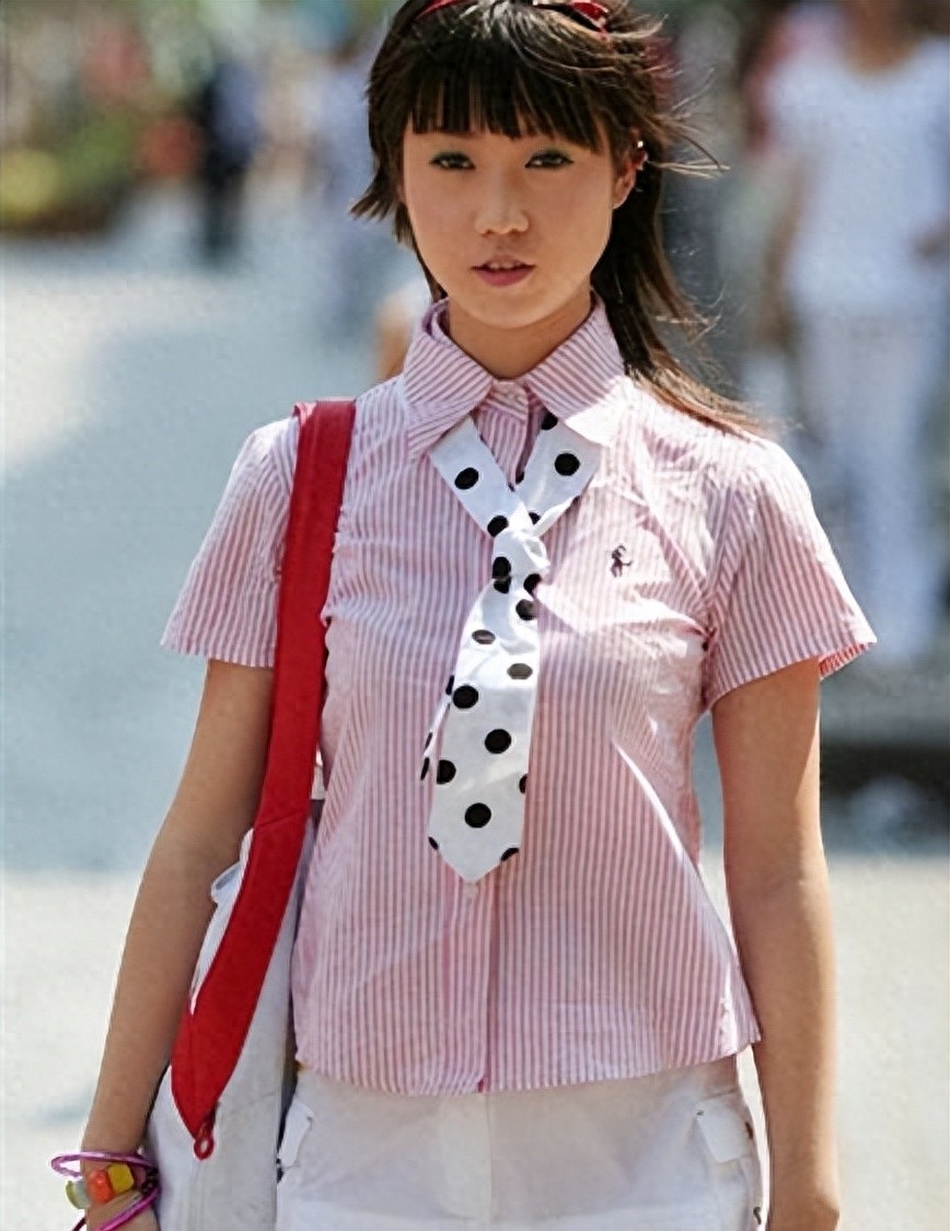 “最红裸模”*筱雨张**：22岁时拍写真火爆全网，如今将近40岁仍单身