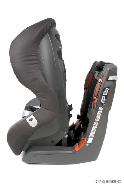 岚图梦想家儿童座椅接口,岚图梦想家儿童座椅