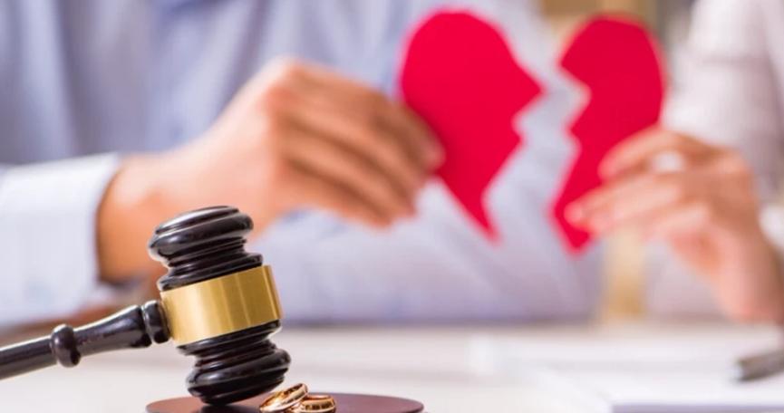 自愿给别人买车能要来钱么,主动赠与的车能要回来吗