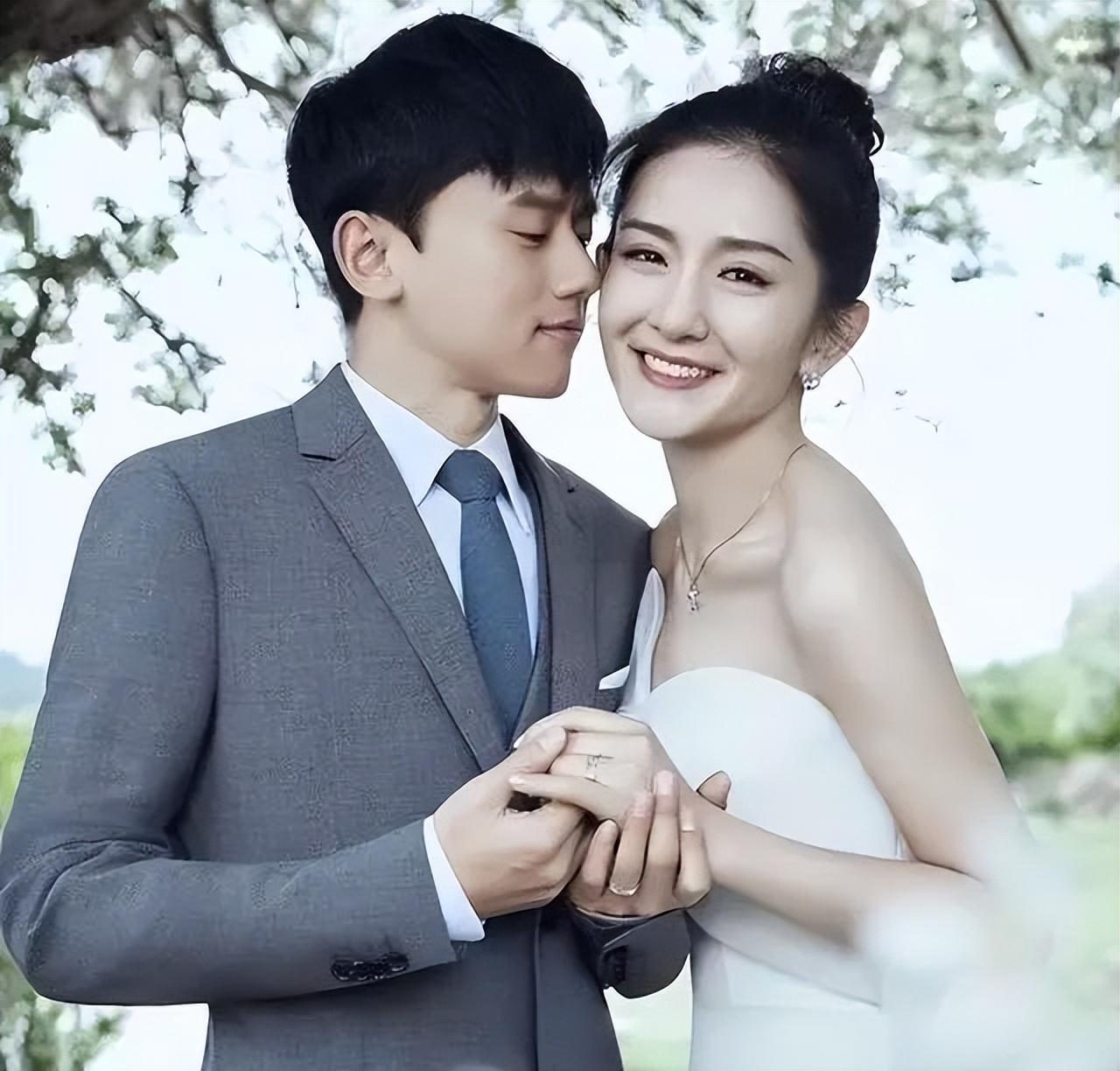 42岁谢娜还要生？现身腹部隆起疑似怀三胎，遭狗仔吐槽拼生儿子