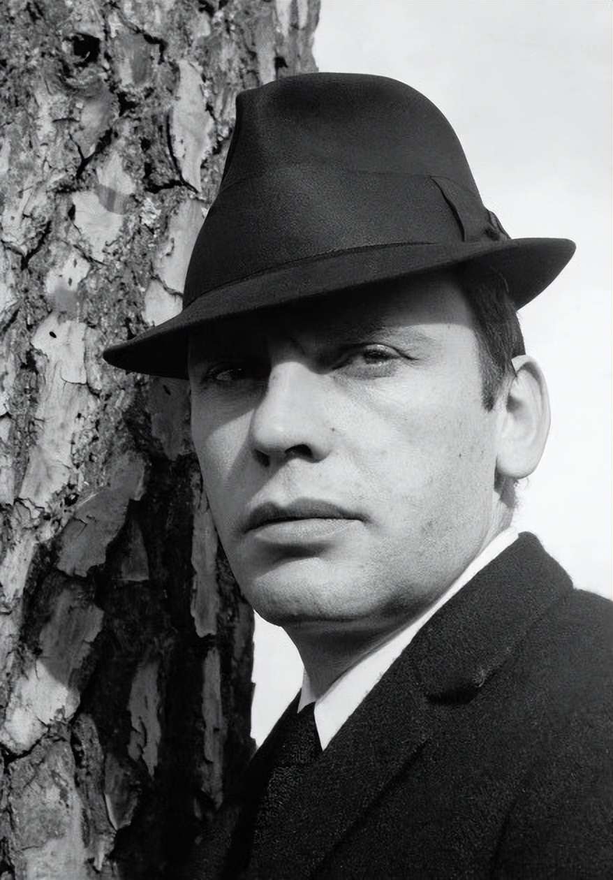 10天内12位名人去世哪12位,12位已经去世了的明星