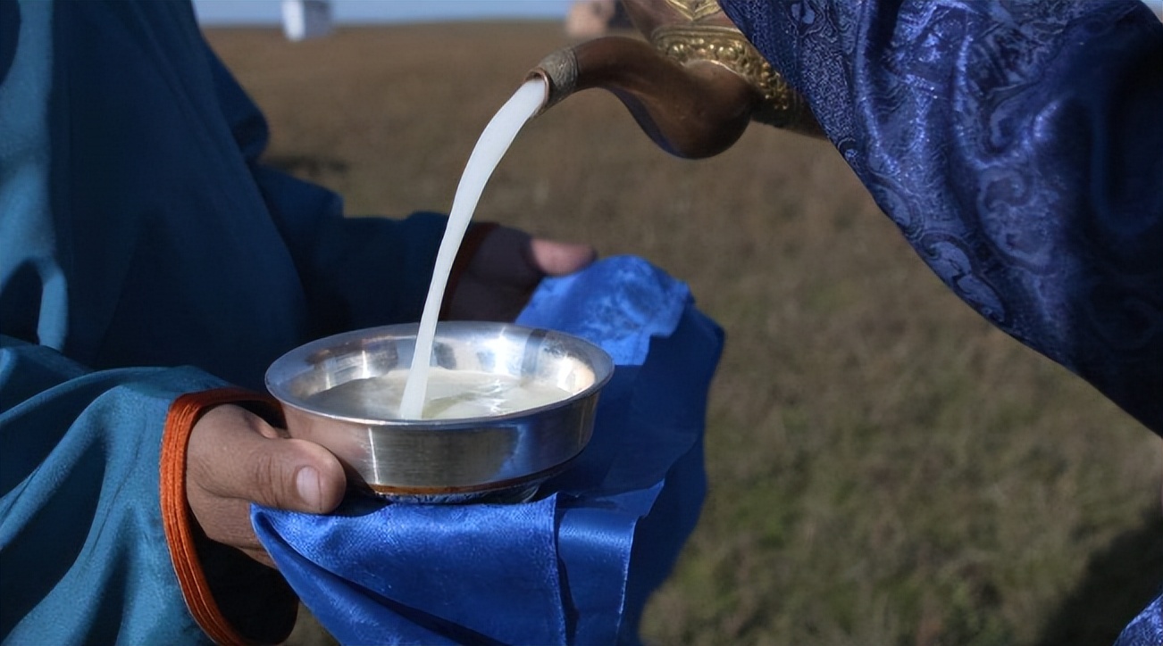 内蒙古爱喝的白酒,内蒙古十大特产酒