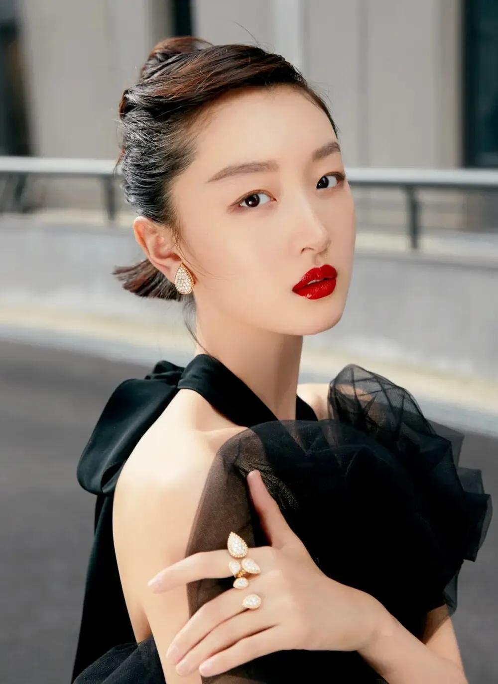 10大最美90后女明星,10位热度居高的90后女明星