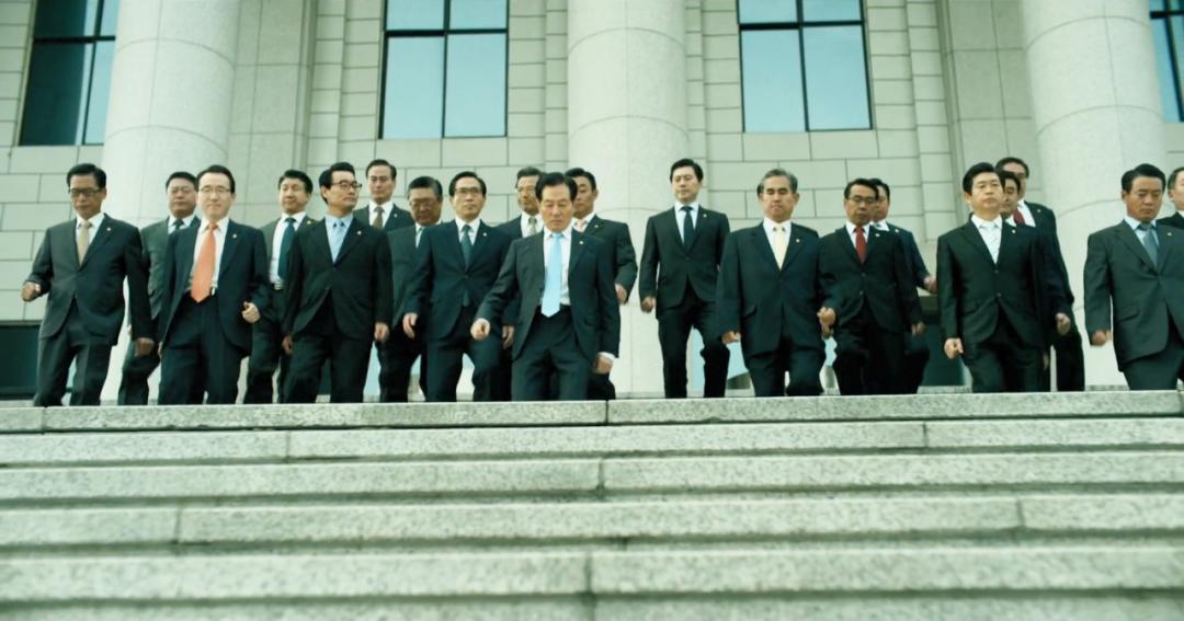 2022年，日本最丑陋的“性丑闻”，细扒整个事件，我一言难尽