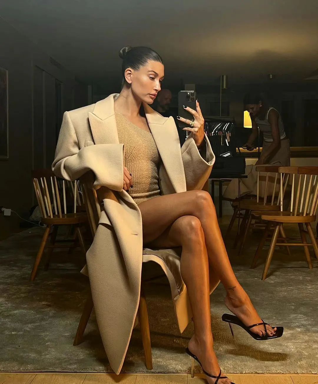 安吉丽娜朱莉大衣,安吉丽娜朱莉的冬季大衣街拍