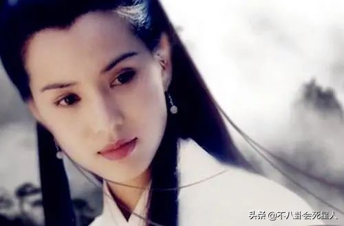 瘦脱相式衰老的7位女明星,瘦脱相的女孩子