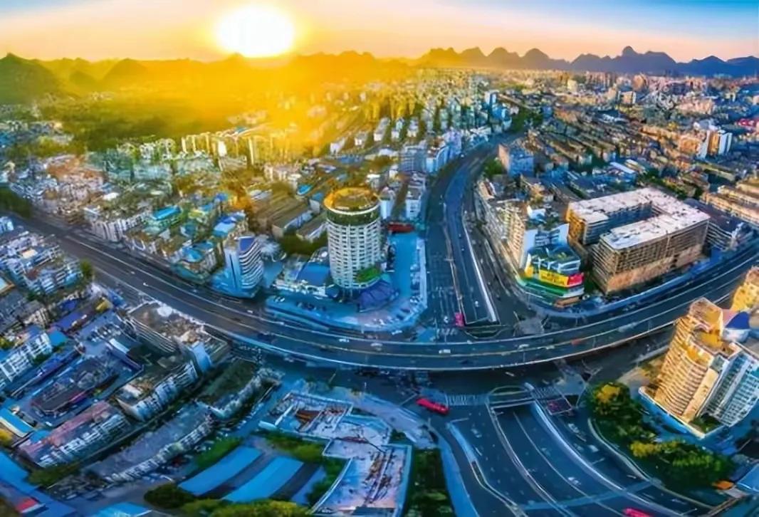 广西桂林市经济发展状况,桂林市经济发展在全国排行