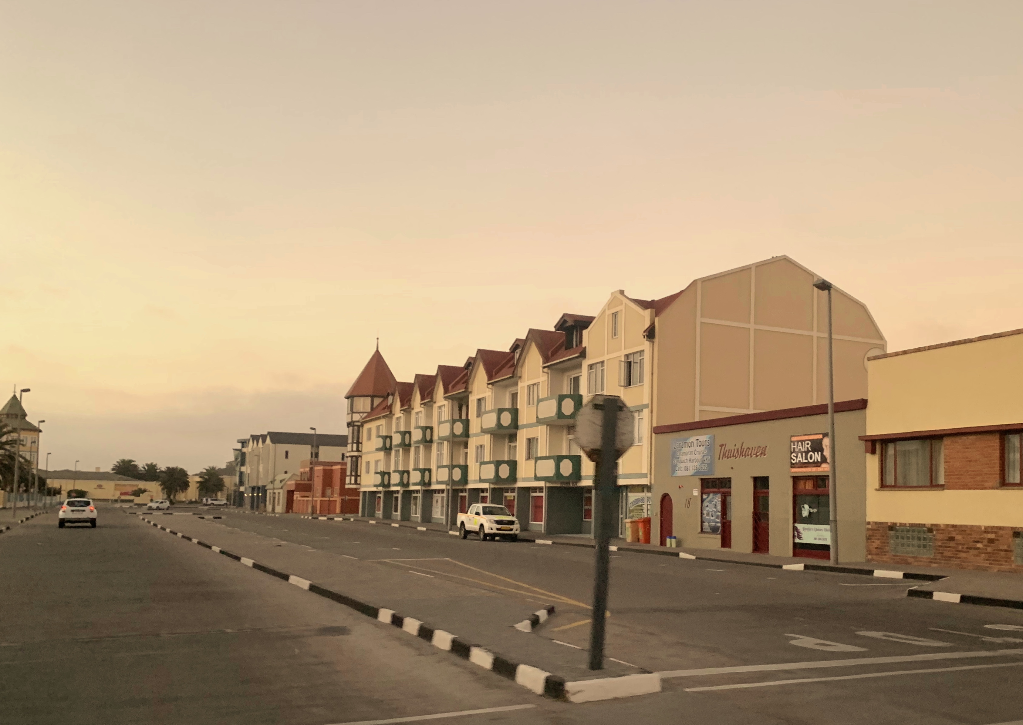 绾崇背姣斾簹绾㈣壊娌欐紶,绾崇背姣斾簹娌欐紶涔嬫梾