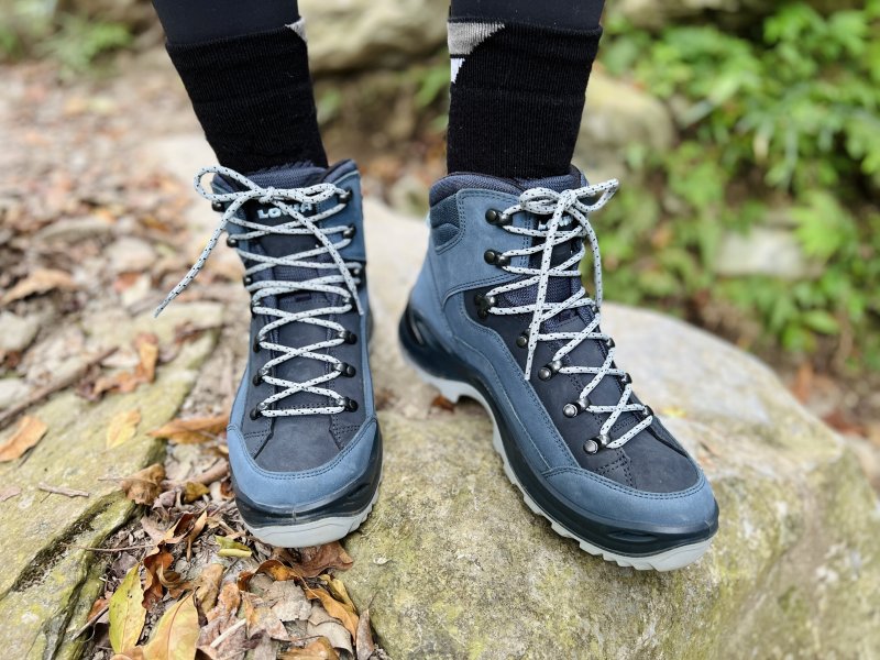 lowa登山鞋换底对比图片,lowa登山鞋正品鞋盒