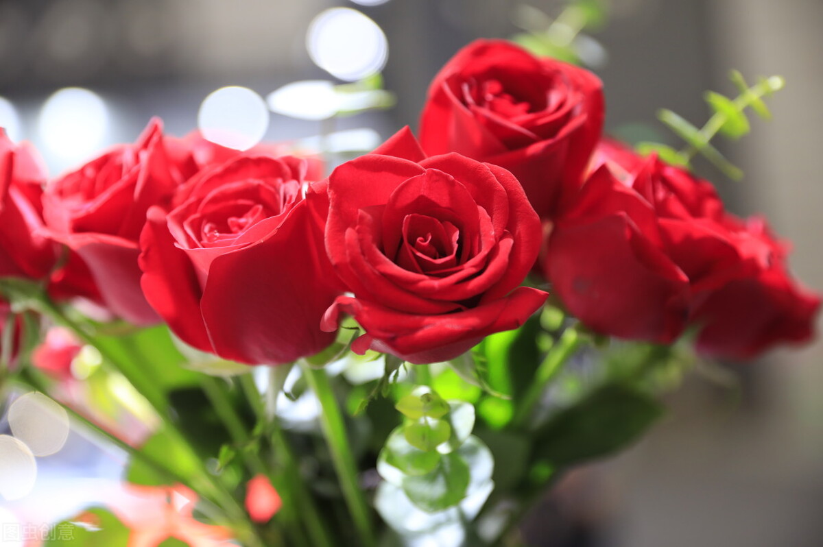 中秋节表白送什么礼物,中秋送礼送什么礼品给对象