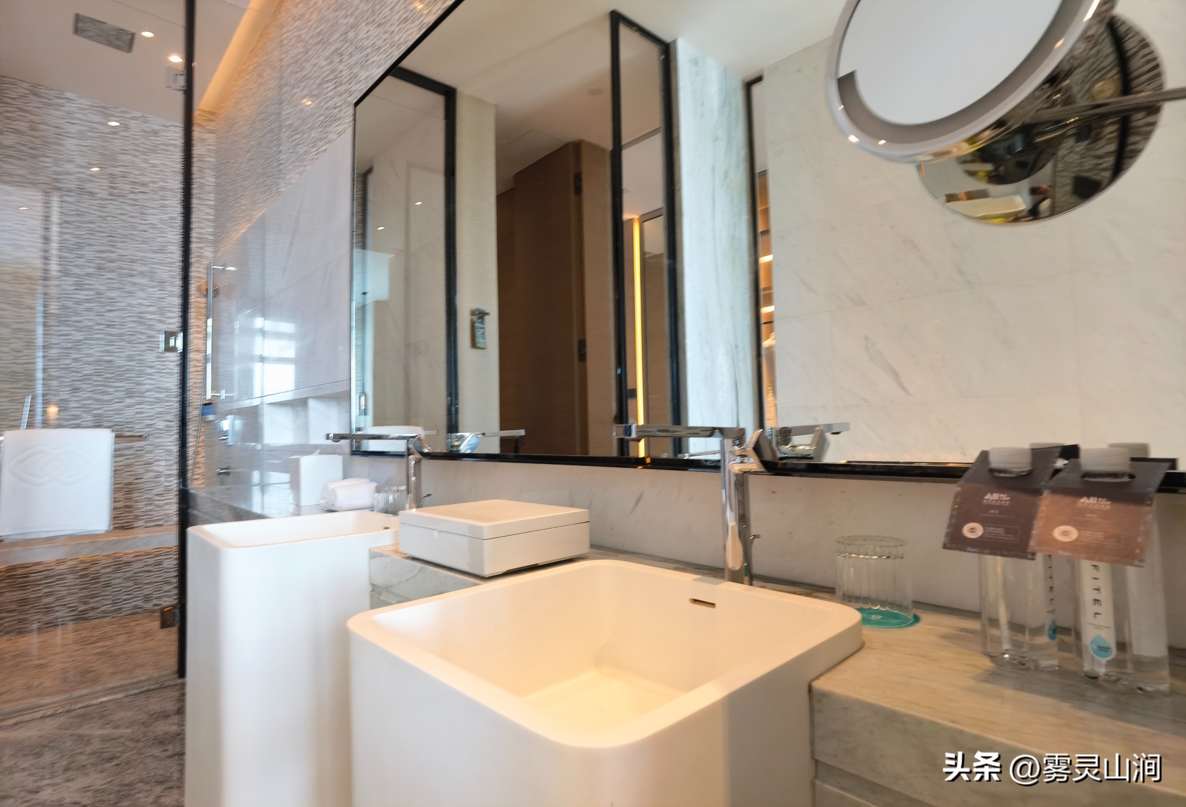 佛山罗浮宫索菲特酒店夜景,佛山罗浮宫索菲特酒店的布局亮点