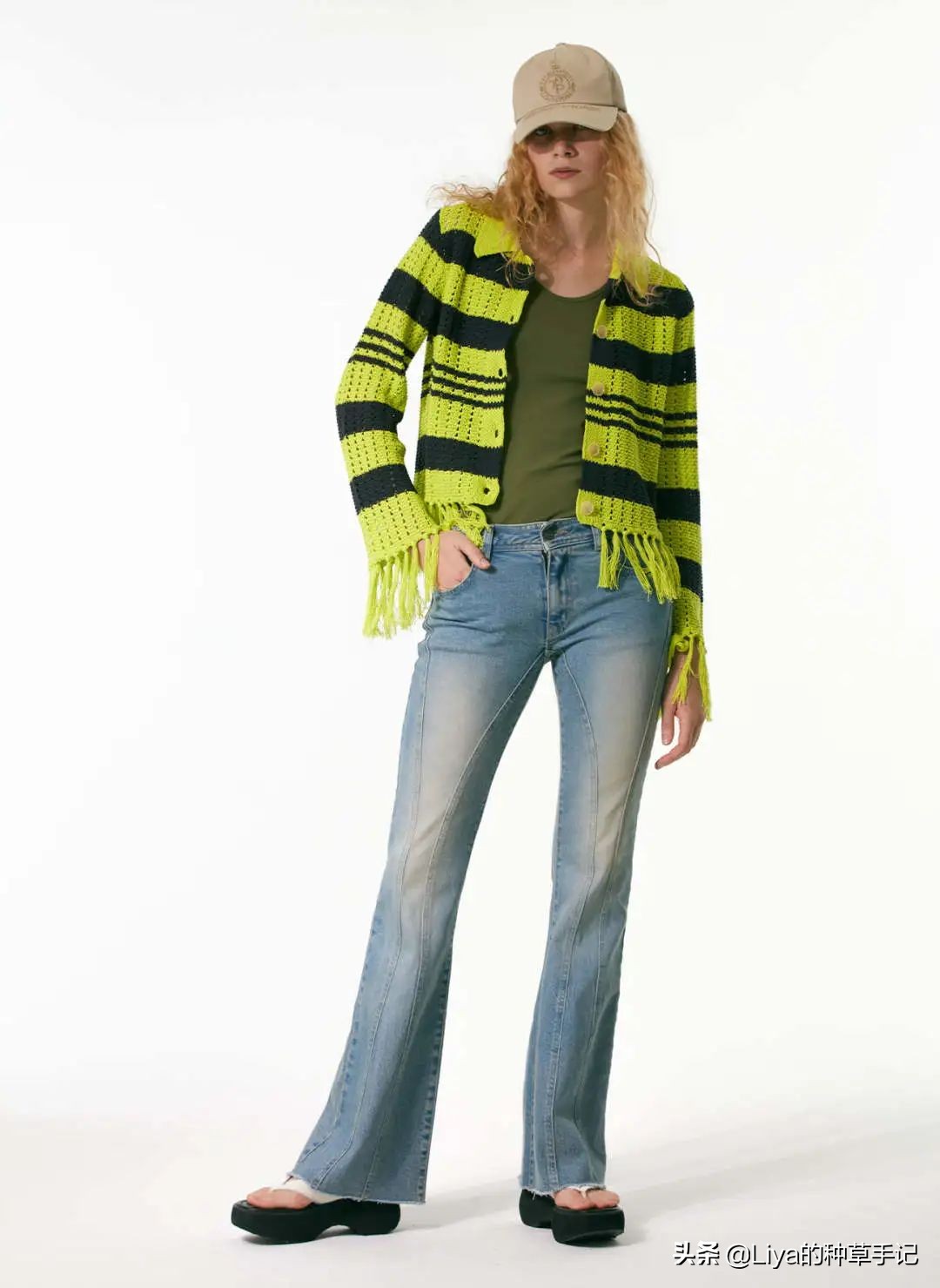 被问爆的街拍穿搭,穿对这3款裙子真心显瘦还美腻