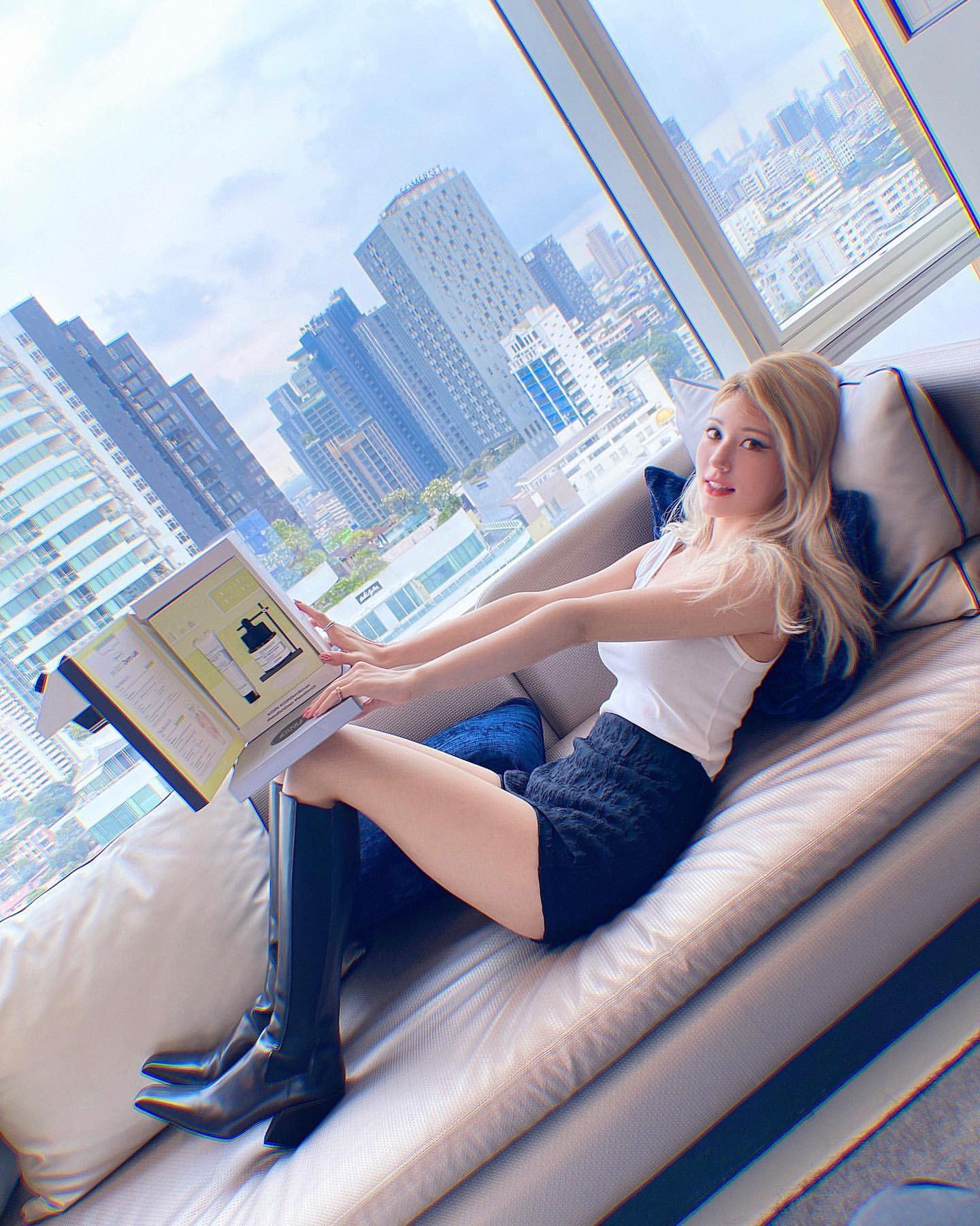 21岁模特写真,somi欧美身材